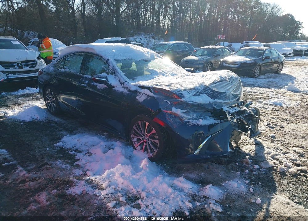 2021 LEXUS ES 350 VIN: 58ADZ1B15MU105459