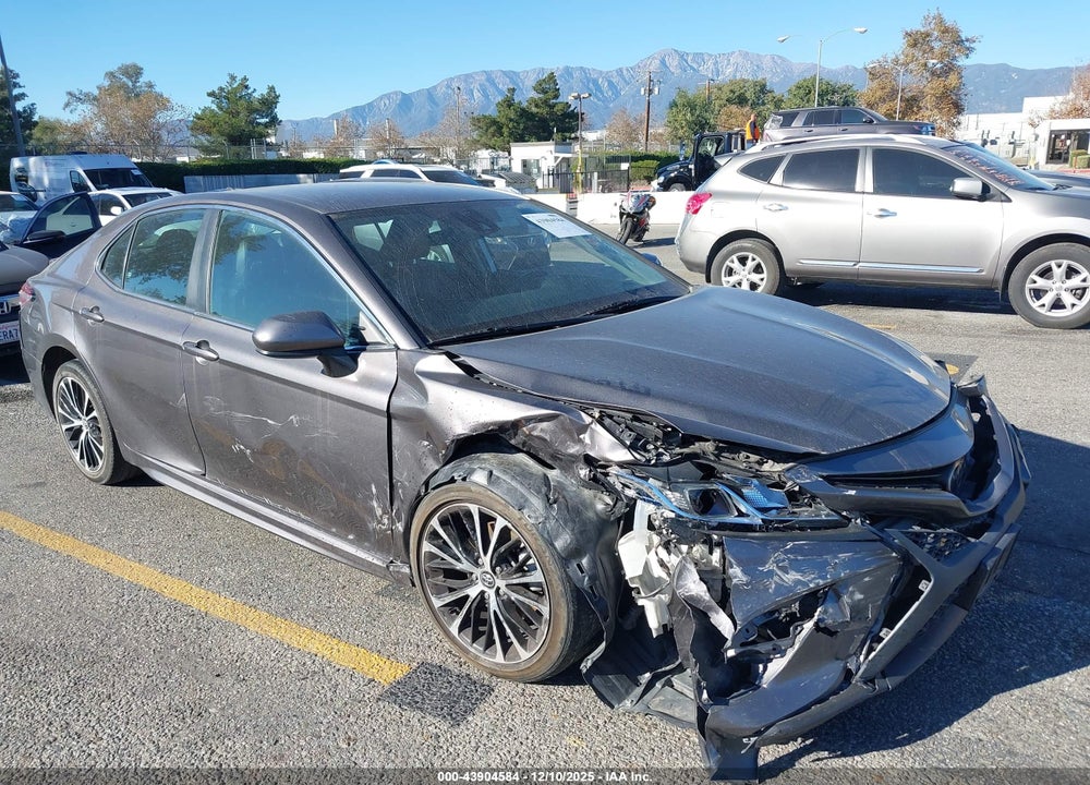 2020 TOYOTA CAMRY SE VIN: 4T1G11AK9LU883123