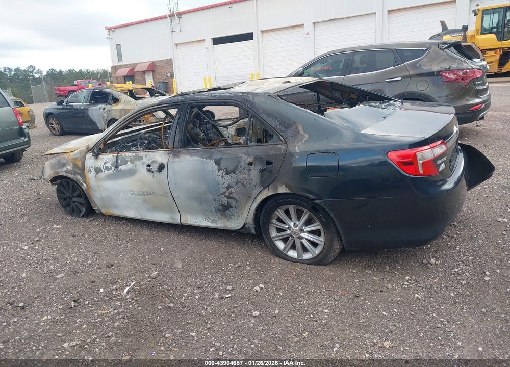 2014 TOYOTA CAMRY XLE V6 VIN: 4T1BK1FK1EU025406