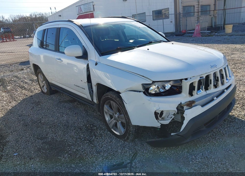 2016 JEEP COMPASS LATITUDE VIN: 1C4NJDEB2GD542546