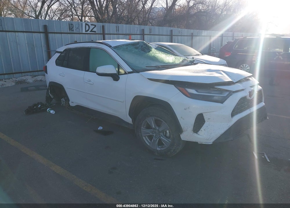 2025 TOYOTA RAV4 HYBRID XLE VIN: 4T3RWRFVXSU185587