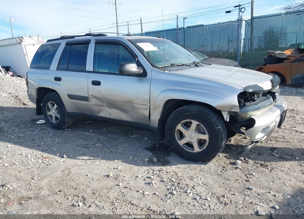 2004 CHEVROLET TRAILBLAZER LS VIN: 1GNDT13SX42246261