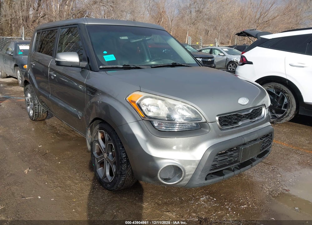 2013 KIA SOUL + VIN: KNDJT2A6XD7595513