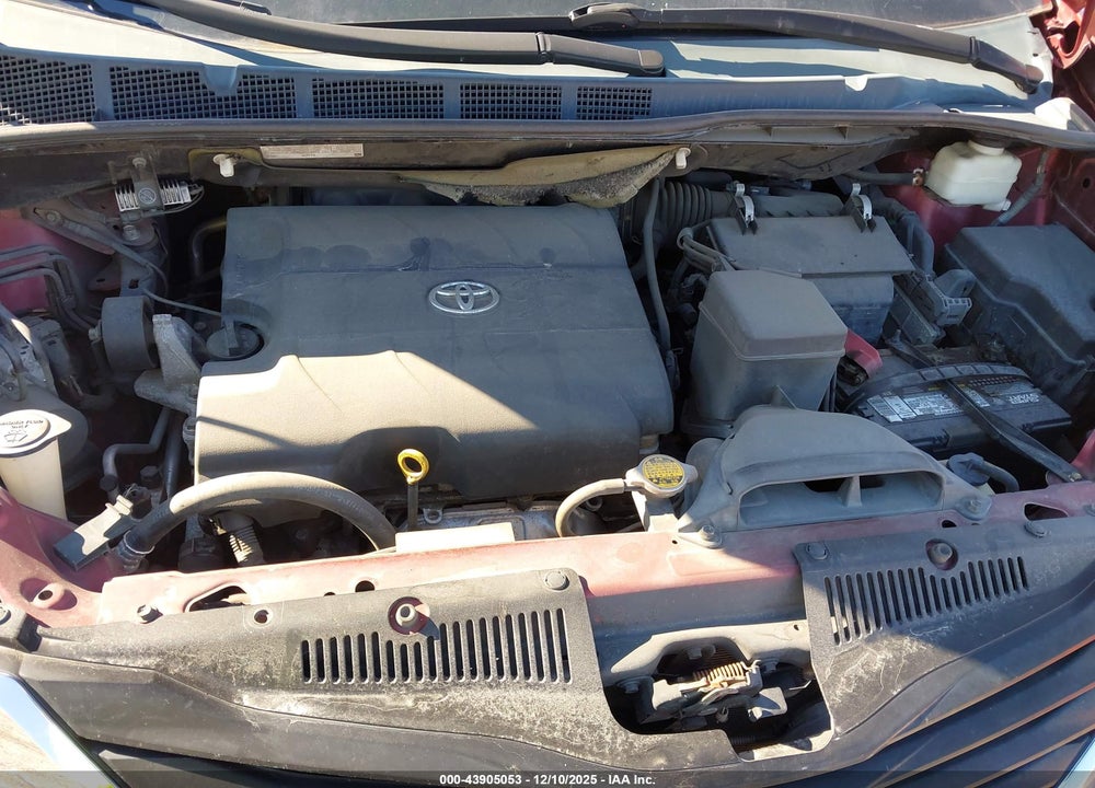 2012 TOYOTA SIENNA LE V6 8 PASSENGER VIN: 5TDKK3DC9CS234227