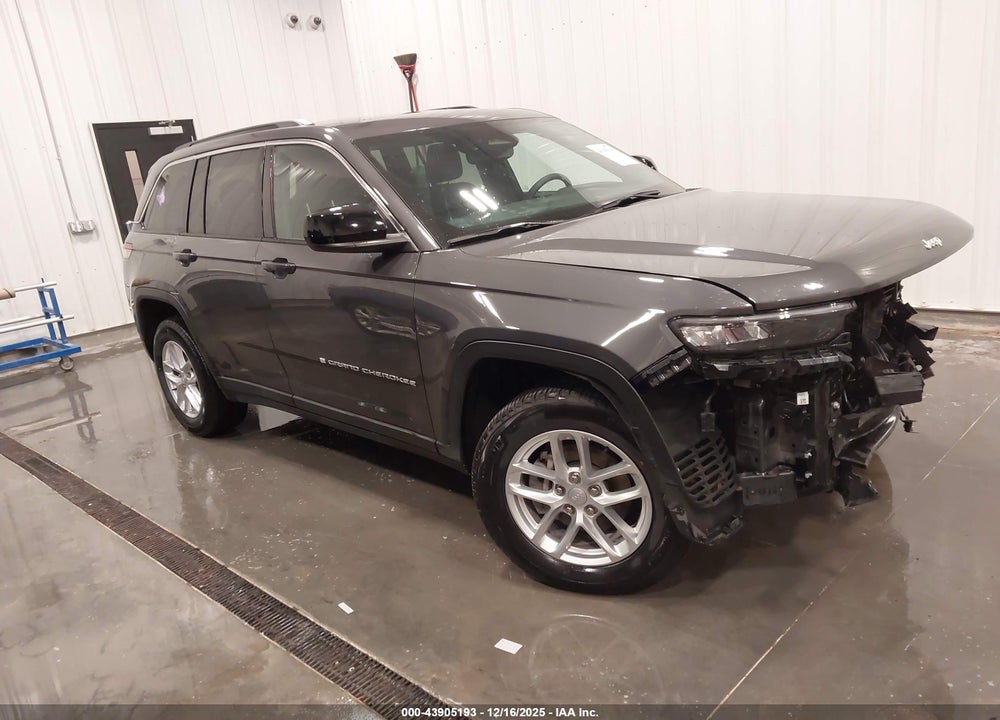 2024 JEEP GRAND CHEROKEE LAREDO X 4X4 VIN: 1C4RJHAG1RC236389