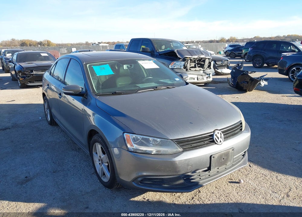 2011 VOLKSWAGEN JETTA 2.0L TDI VIN: 3VW3L7AJXBM068047