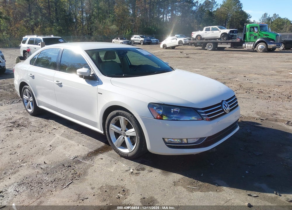 2015 VOLKSWAGEN PASSAT 1.8T LIMITED EDITION VIN: 1VWAS7A35FC100177