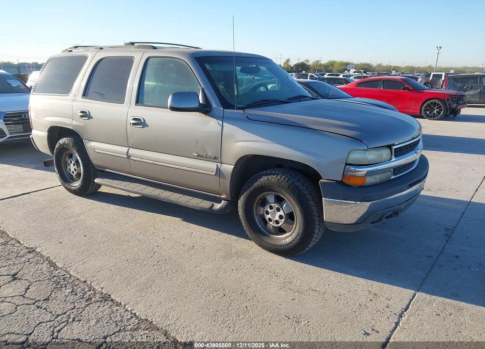 2001 CHEVROLET TAHOE LT VIN: 1GNEK13T81R132438
