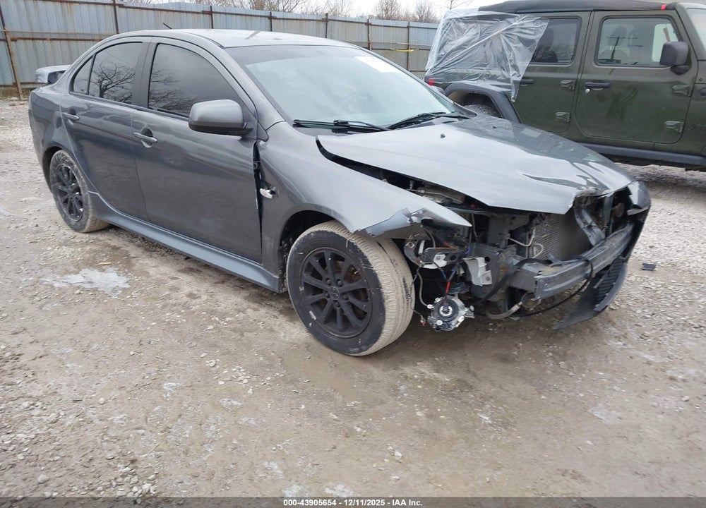 2011 MITSUBISHI LANCER ES VIN: JA32U2FUXBU038011