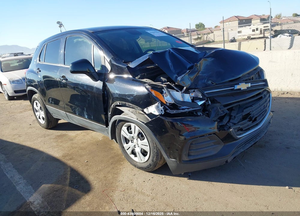 2017 CHEVROLET TRAX LS VIN: 3GNCJKSB6HL206630