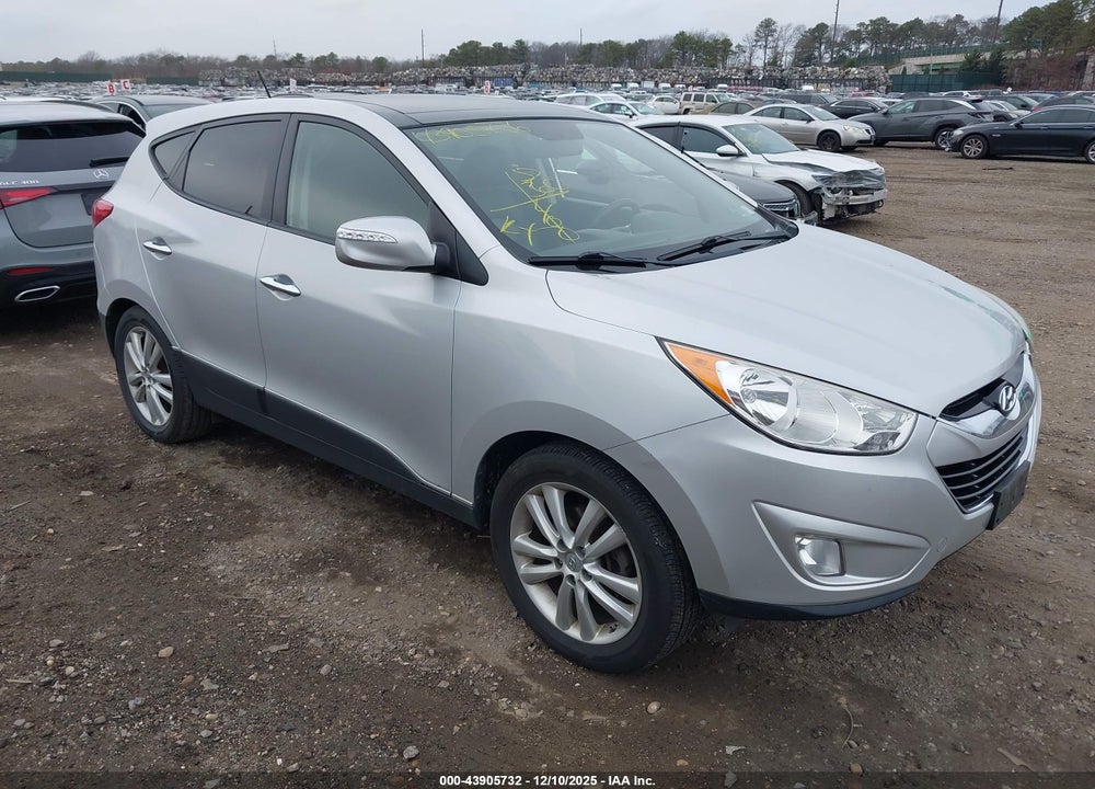 2010 HYUNDAI TUCSON LIMITED VIN: KM8JUCACXAU069870