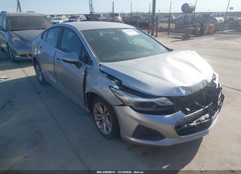 2019 CHEVROLET CRUZE LT VIN: 1G1BE5SM0K7114719