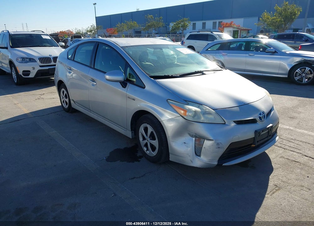 2013 TOYOTA PRIUS TWO VIN: JTDKN3DU7D5587041