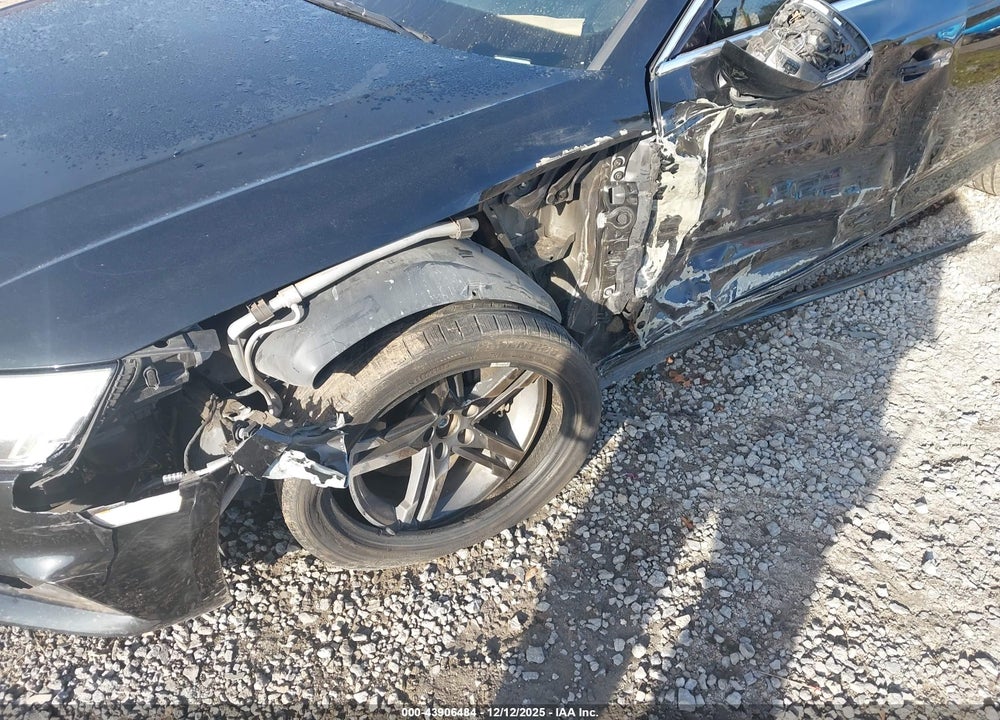 2017 AUDI A4 2.0T PREMIUM VIN: WAUENAF41HN013925