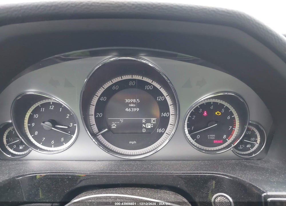 2010 MERCEDES-BENZ E 550 VIN: WDDHF7CB1AA029614