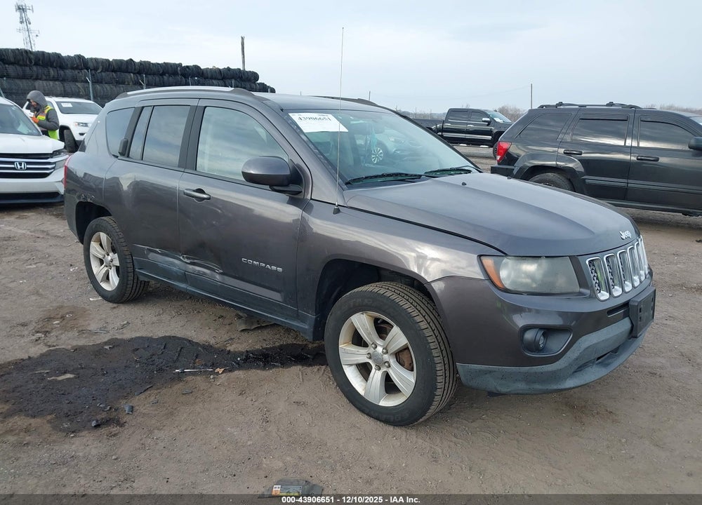 2016 JEEP COMPASS LATITUDE VIN: 1C4NJDEB6GD744998