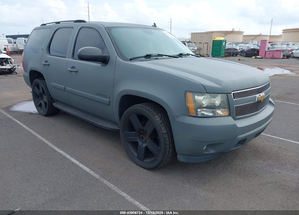 2007 CHEVROLET TAHOE LT VIN: 1GNFC13J47J105230