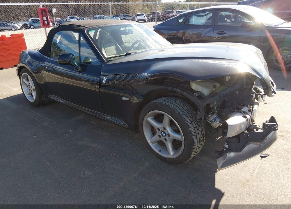 2000 BMW Z3 2.3 VIN: 4USCH9344YLG02691