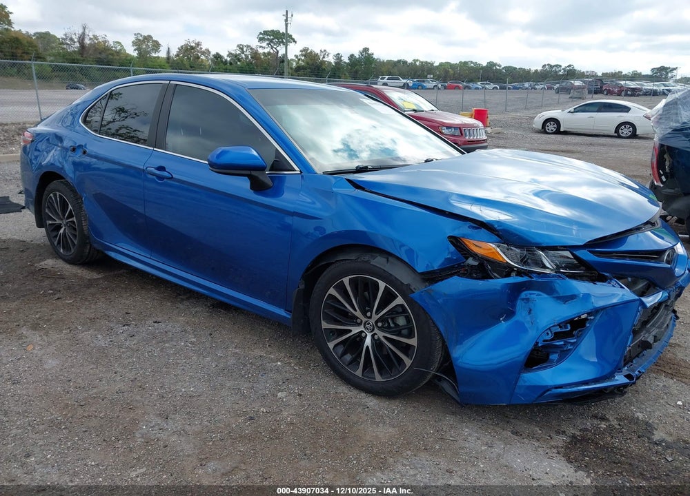 2020 TOYOTA CAMRY SE VIN: 4T1G11AK6LU303259
