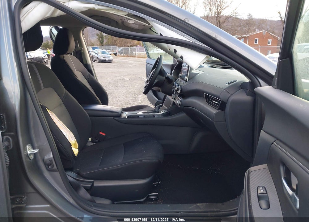 2024 NISSAN SENTRA SV XTRONIC CVT VIN: 3N1AB8CV3RY260936