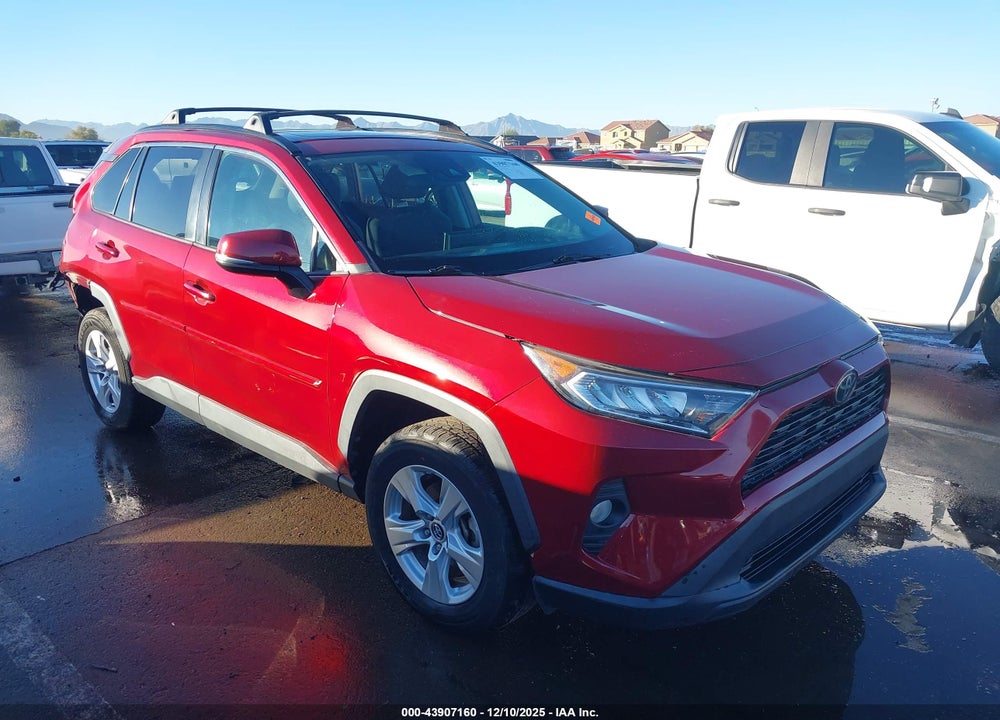 2020 TOYOTA RAV4 XLE VIN: 2T3W1RFV4LC064879
