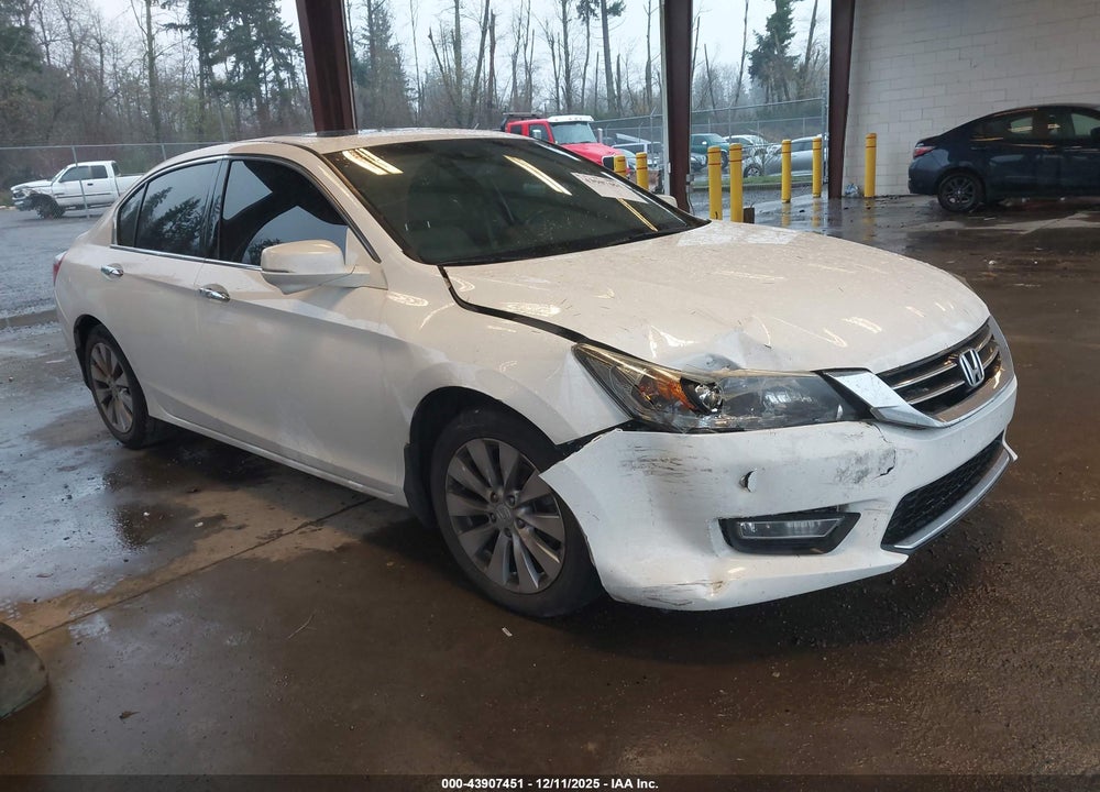 2013 HONDA ACCORD EX-L V-6 VIN: 1HGCR3F89DA018502