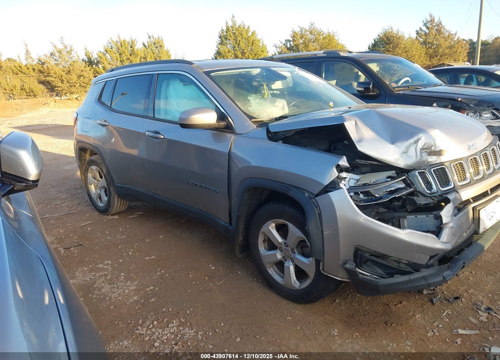 2018 JEEP COMPASS LA VIN: 3C4NJCBB8JT241067