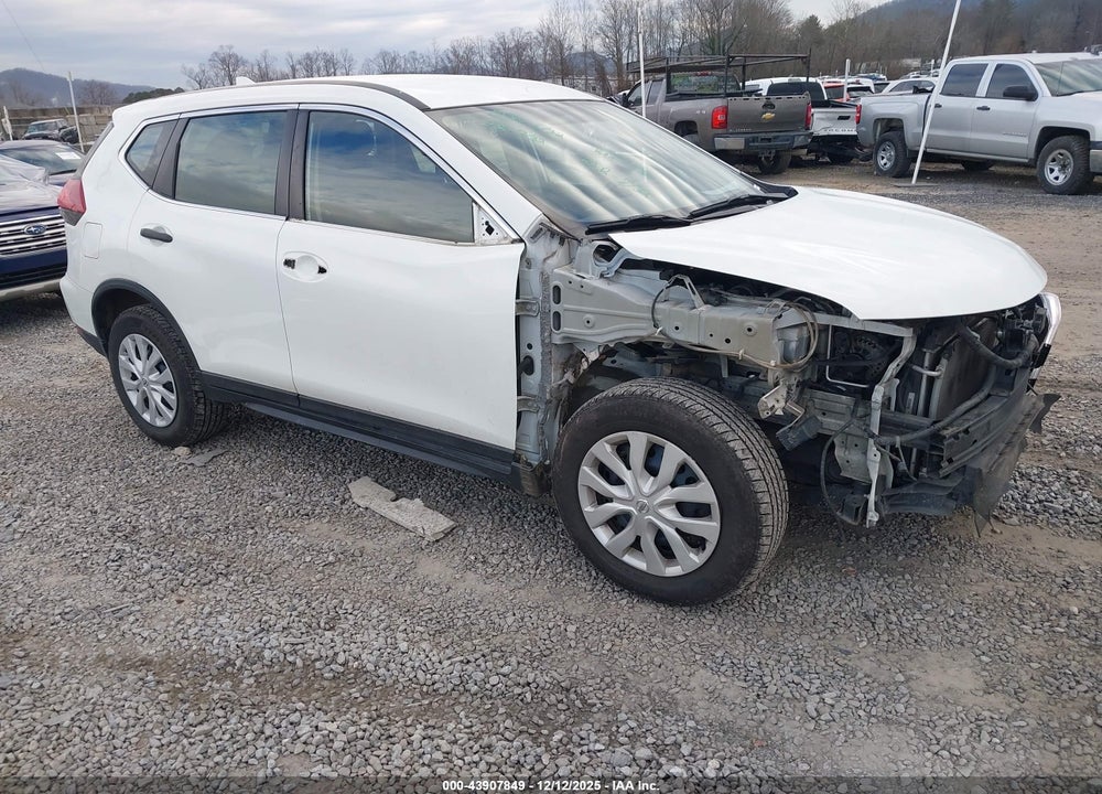 2018 NISSAN ROGUE S VIN: 5N1AT2MV8JC827981