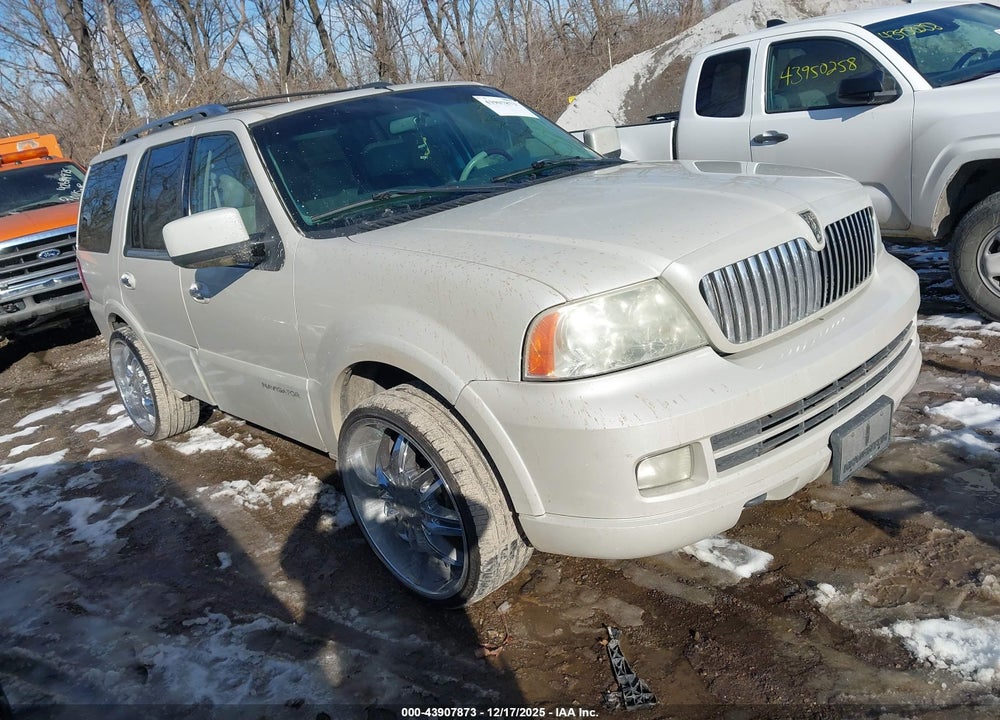 2006 LINCOLN NAVIGATOR LUXURY/ULTIMATE VIN: 5LMFU28506LJ00383