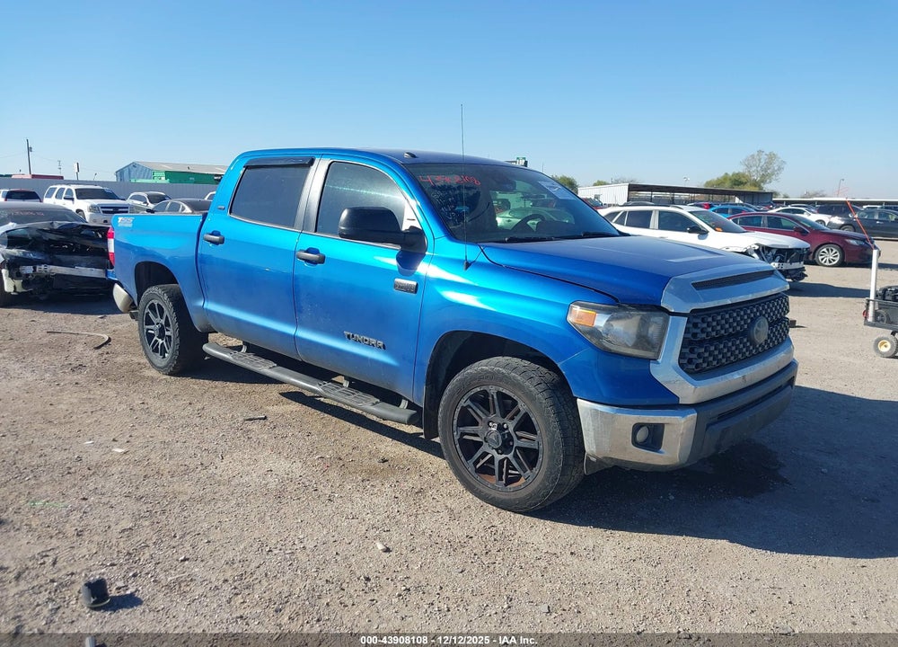 2018 TOYOTA TUNDRA SR5 5.7L V8 VIN: 5TFEY5F10JX230660