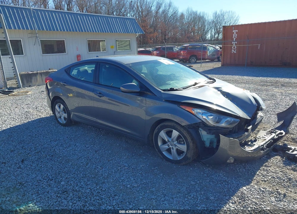 2013 HYUNDAI ELANTRA GLS VIN: 5NPDH4AE7DH372262