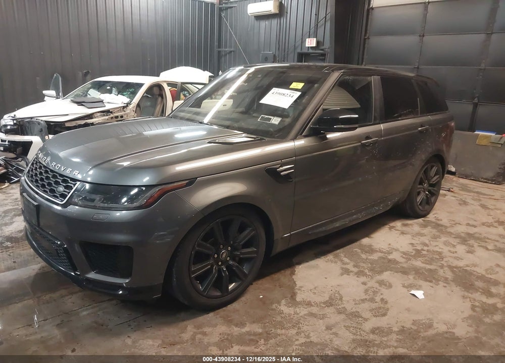 2018 LAND ROVER RANGE ROVER SPORT HSE VIN: SALWR2RV1JA194424