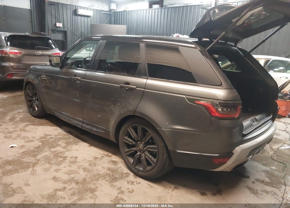 2018 LAND ROVER RANGE ROVER SPORT HSE VIN: SALWR2RV1JA194424