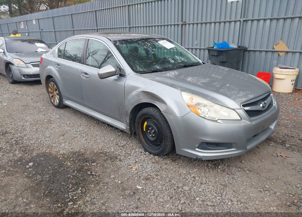 2010 SUBARU LEGACY 2.5I LIMITED VIN: 4S3BMBK67A3212033