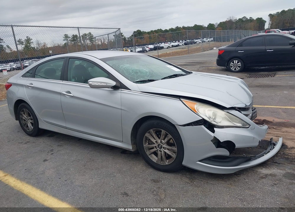 2014 HYUNDAI SONATA GLS VIN: 5NPEB4AC5EH813408