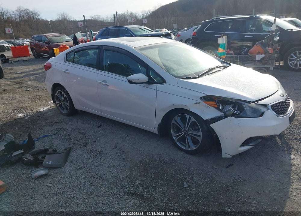 2016 KIA FORTE EX VIN: KNAFZ4A80G5549915