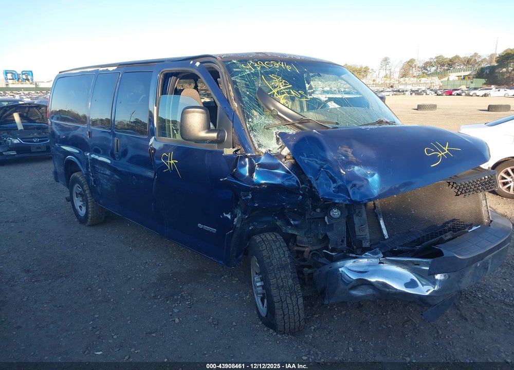 2004 CHEVROLET EXPRESS VIN: 1GAGG25U541231602