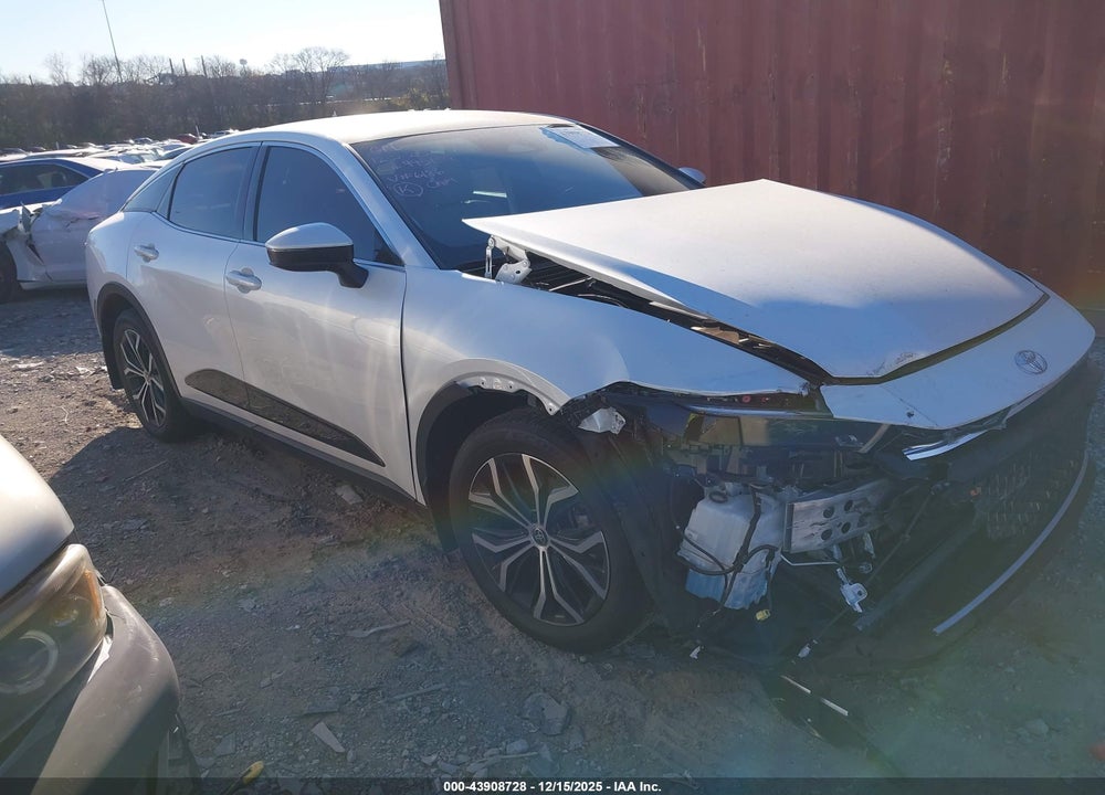 2023 TOYOTA CROWN LIMITED VIN: JTDAAAAF9P3006186