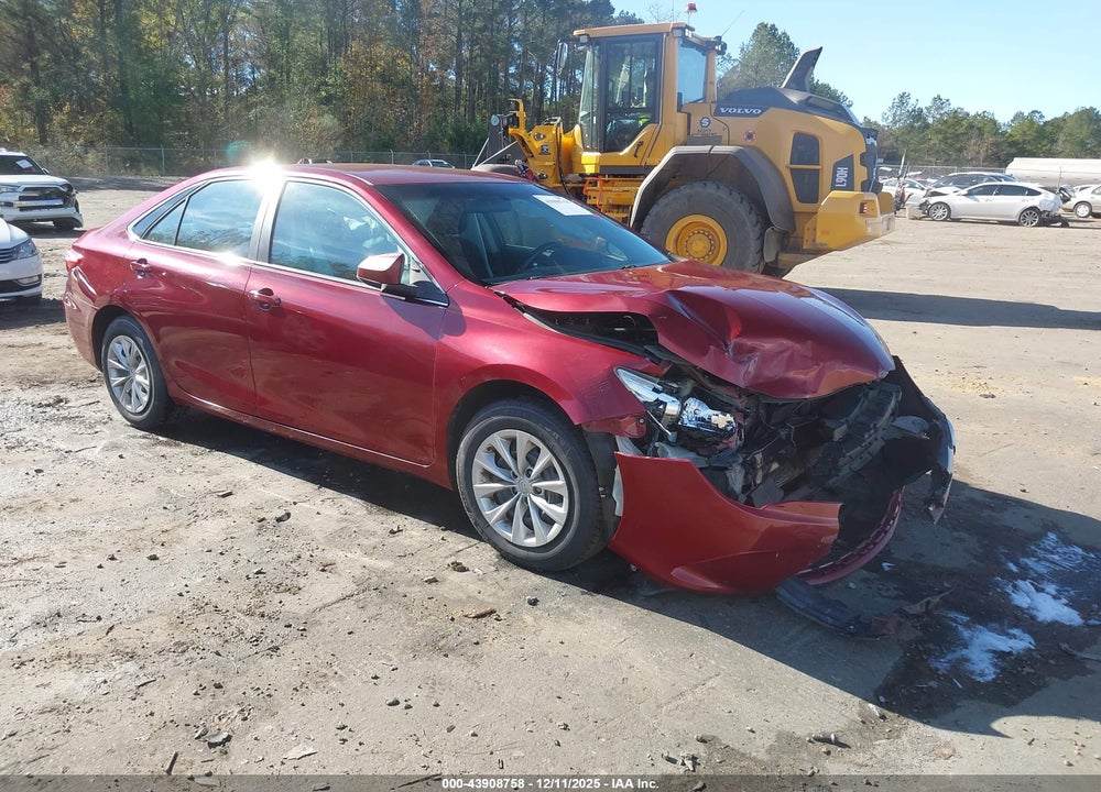 2017 TOYOTA CAMRY LE VIN: 4T1BF1FK4HU627743