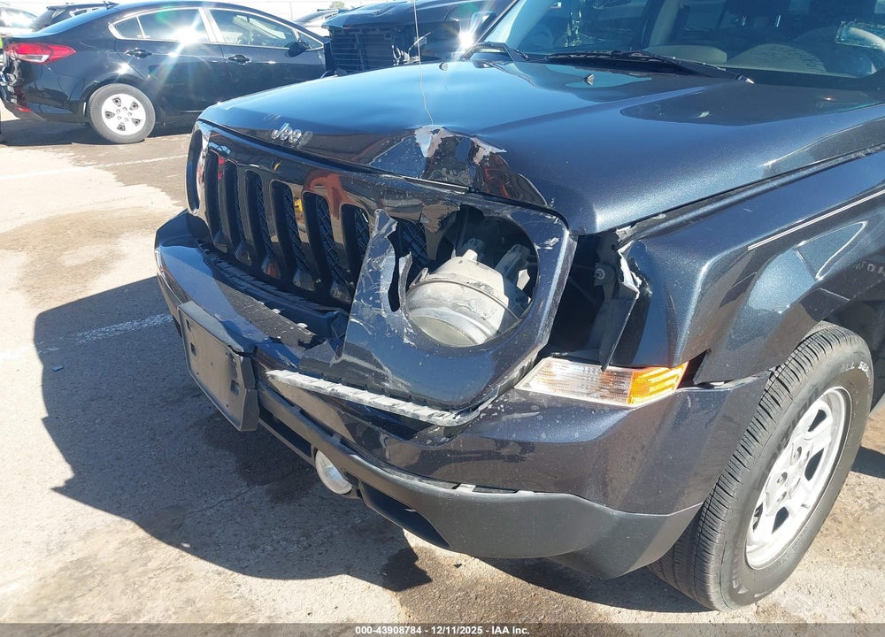 2014 JEEP PATRIOT SPORT VIN: 1C4NJPBB1ED522601