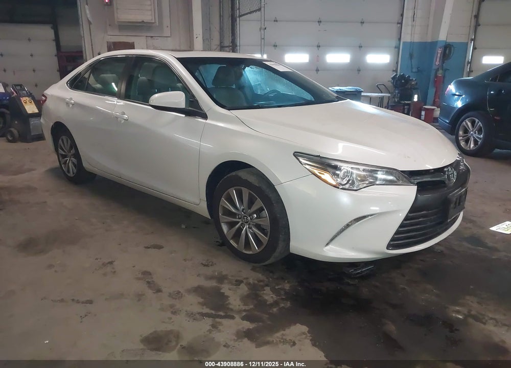 2016 TOYOTA CAMRY XLE VIN: 4T1BF1FK3GU549907