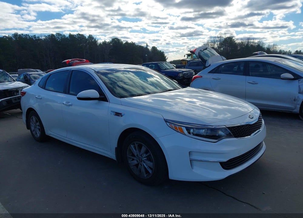 2016 KIA OPTIMA LX VIN: KNAGT4L30G5106722