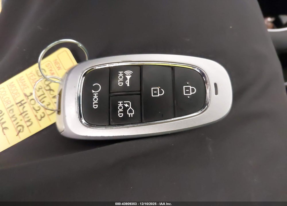 2023 HYUNDAI IONIQ 5 SE VIN: KM8KMDAF3PU169046