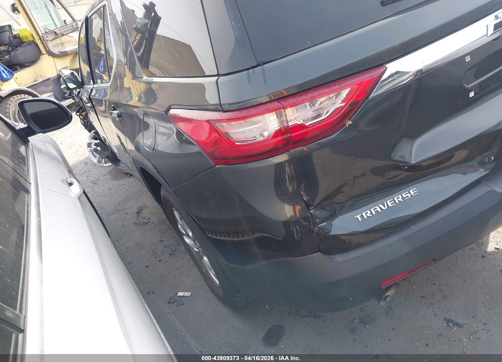 2020 CHEVROLET TRAVERSE FWD LT CLOTH VIN: 1GNERGKW5LJ137236