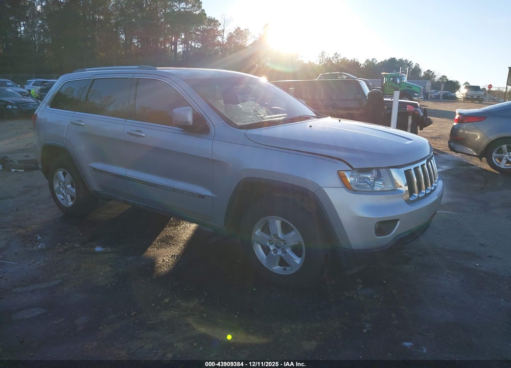 2011 JEEP GRAND CHEROKEE LAREDO VIN: 1J4RR4GG6BC572127