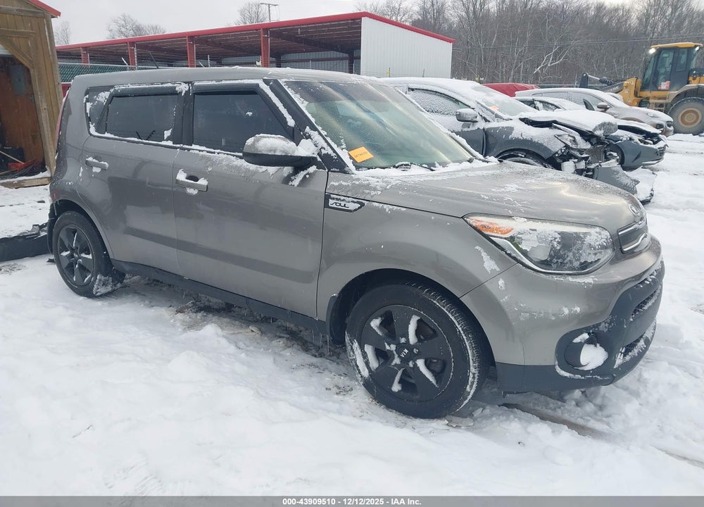 2018 KIA SOUL VIN: KNDJN2A20J7524131
