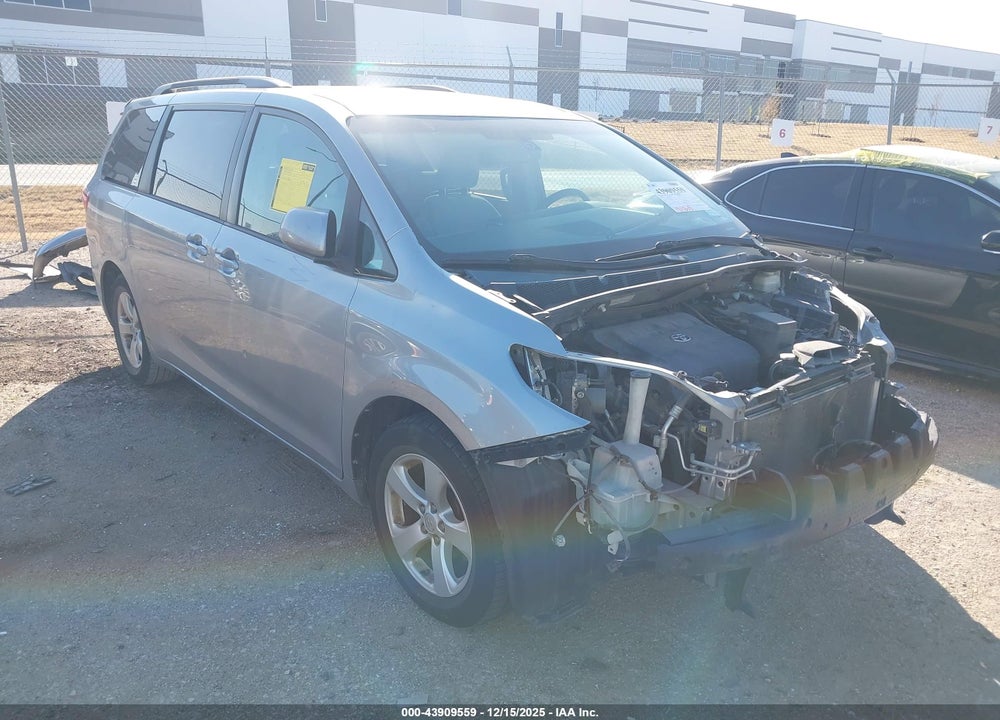 2016 TOYOTA SIENNA LE 8 PASSENGER VIN: 5TDKK3DC0GS723363