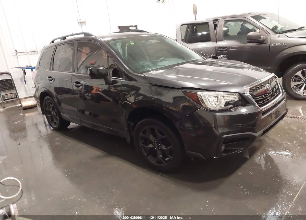 2018 SUBARU FORESTER 2.5I PREMIUM VIN: JF2SJAEC7JH499320
