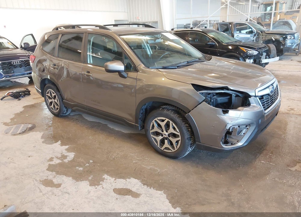 2019 SUBARU FORESTER PREMIUM VIN: JF2SKAGC0KH461892