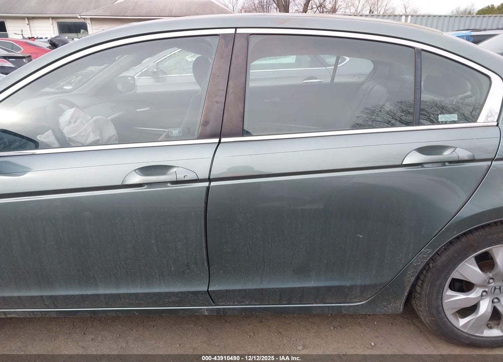2008 HONDA ACCORD 2.4 EX-L VIN: 1HGCP26888A052985